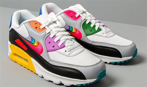 nike air max 90 betrue white multicolor|air max 90 black men.